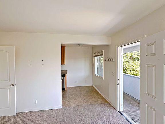 4th image of 2248 20th St #B