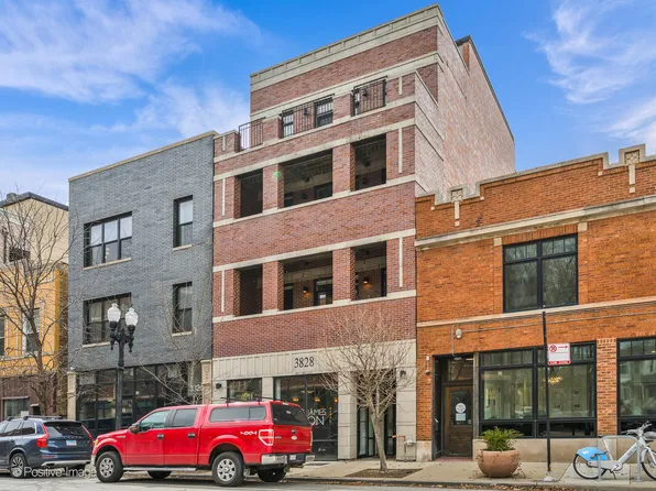 3828 N Lincoln Ave APT 2, Chicago, IL 60613