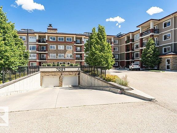 4th image of 7021 S Terwillegar Dr NW #207