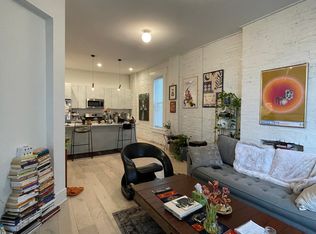 324 S Racine Ave APT 4N, Chicago, IL 60607