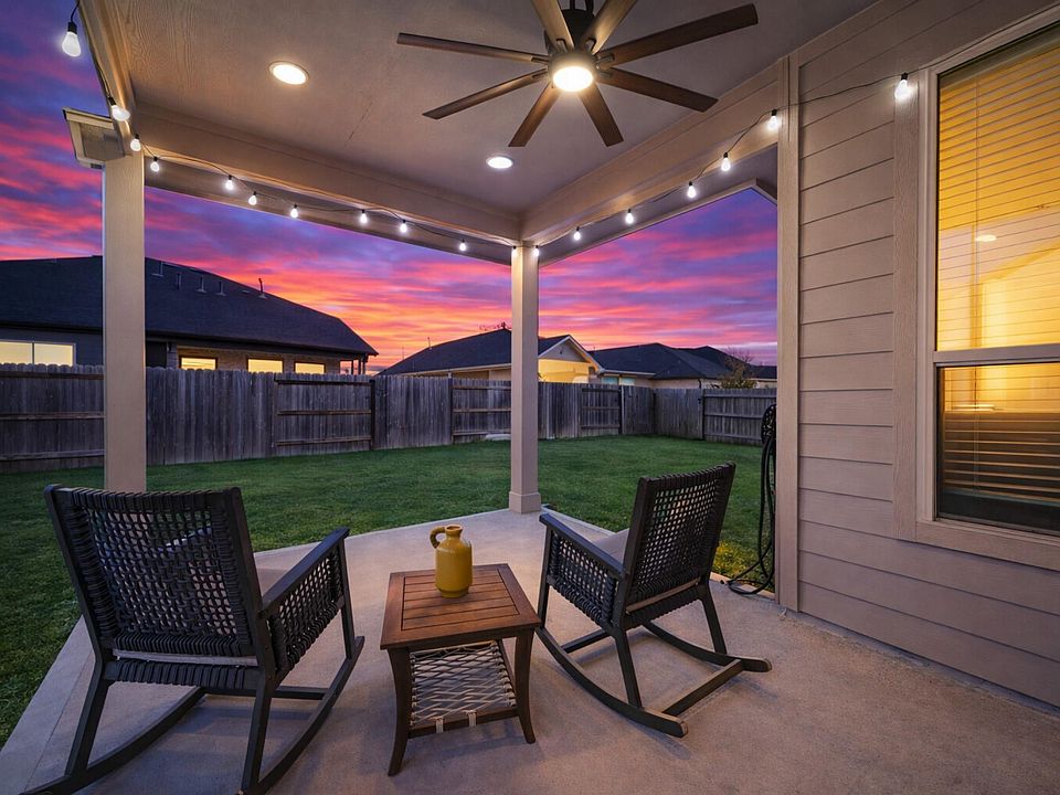 1st image of 10267 Bayou Oaks Dr