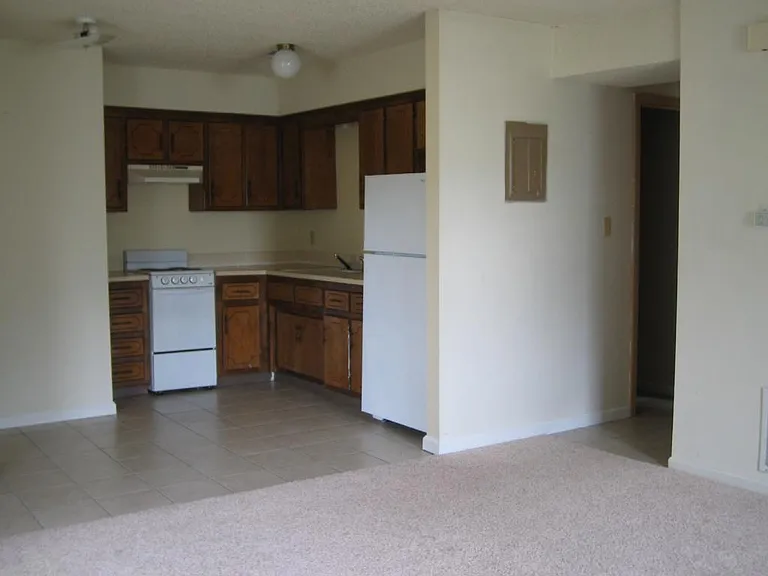 513 Minnesota St — Photo 8