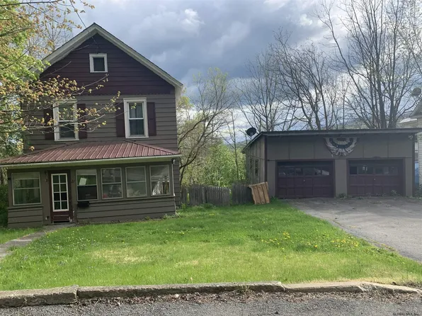 19-21 N MOUNTAIN Street, Whitehall, NY 12887