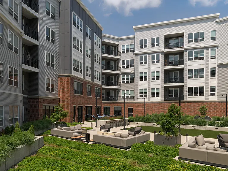 EDGE Apartments — Photo 40