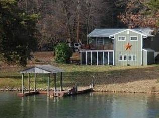 249 Twin Oaks Rd, Wirtz, VA 24184