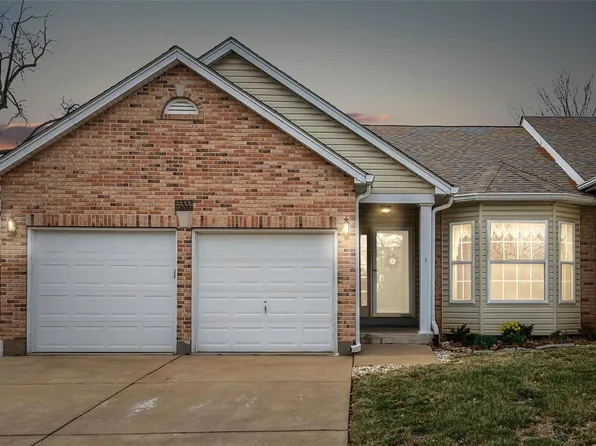 5535 Johnson Crossing Dr, Saint Louis, MO 63129