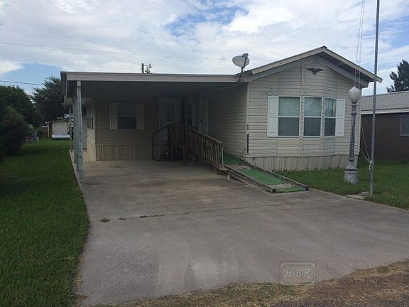 3rd image of 14633 Oak St