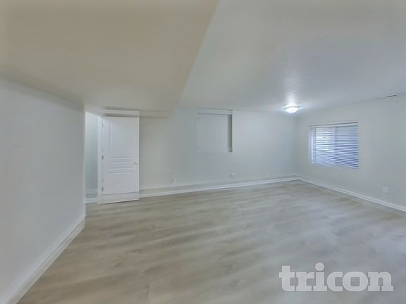 3rd image of 633 Golden Eagle Dr
