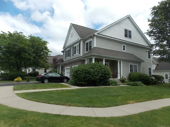 30 Bay Hill Drive #30, Bloomfield, CT 06002