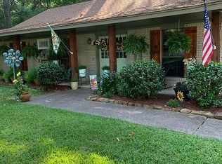 1800 Rollingwood Dr, Huntsville, TX 77340