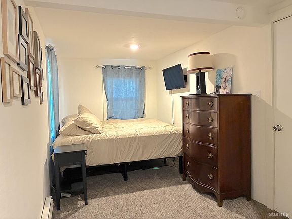 4th image of 2662 Osborne Ave