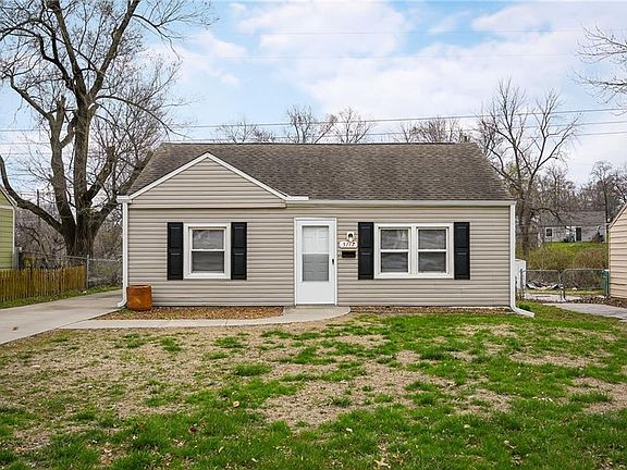 3rd image of 5117 Crest Dr