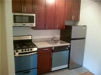 Rented by Siderow Residential Group