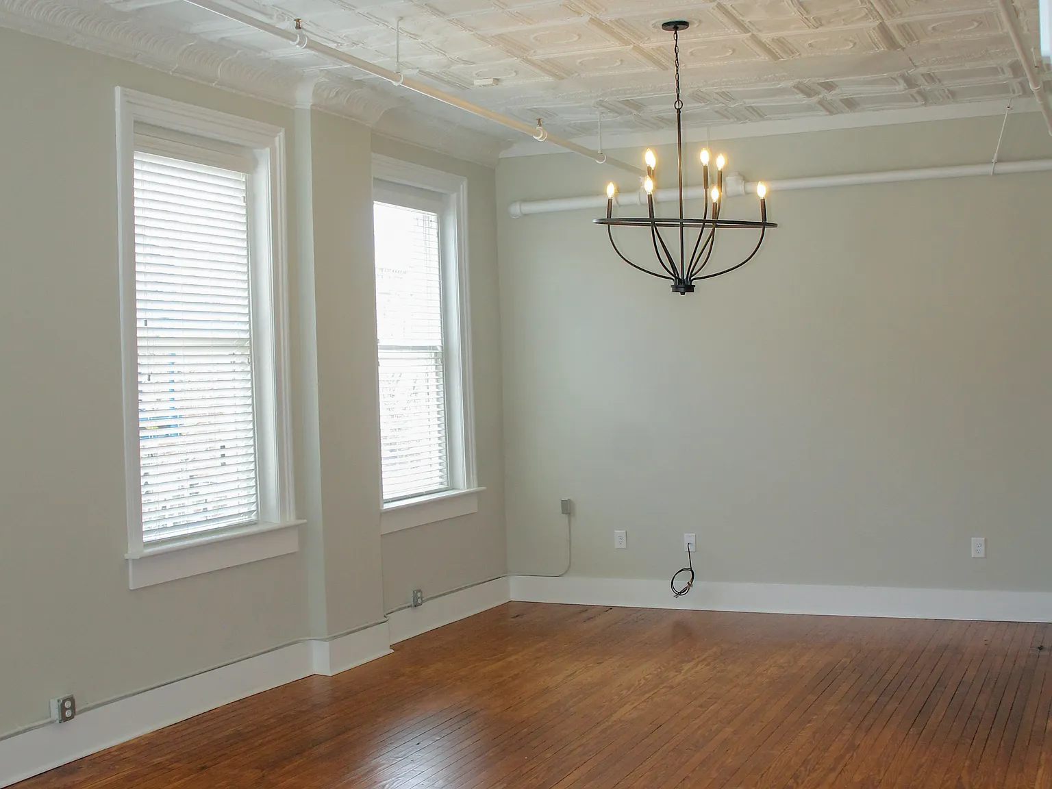 Studio, 1084 sqft, $1,400 — Photo 3