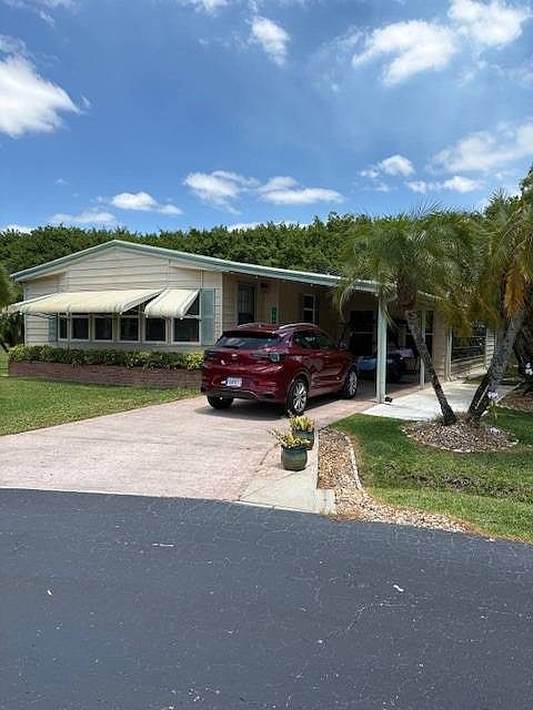 1st image of 389 Knotwood Ln