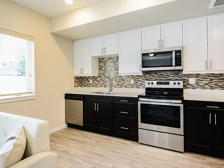 Villas at Holly | Centennial, Co. Apartments