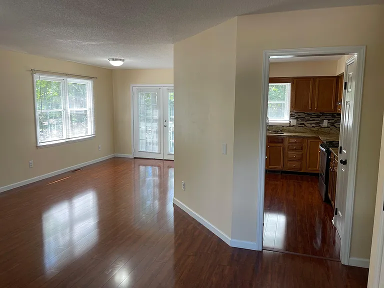 107 Chestnut Ridge Cir — Photo 5