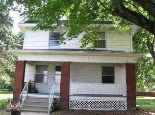 1835 Brighton Rd, Ellwood City, PA 16117