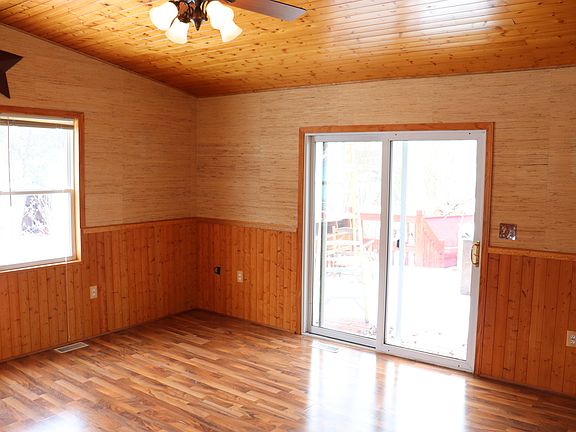 5th image of 1233 Valley Vista Dr SE