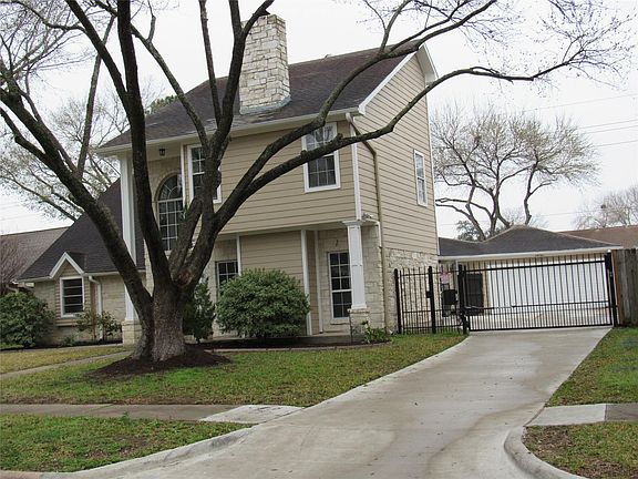 3rd image of 22718 Goldstone Dr