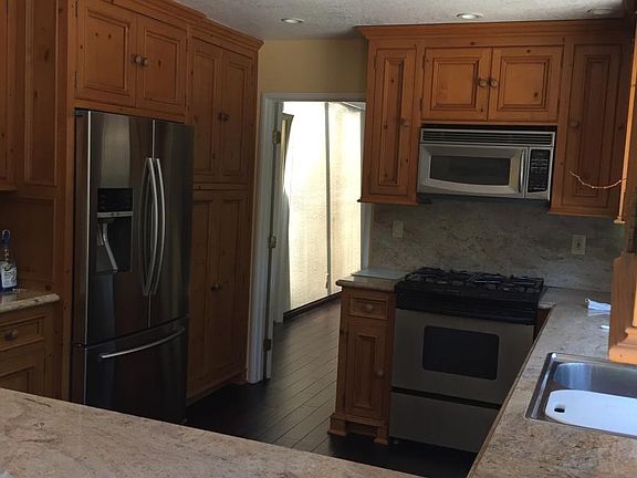 4th image of 5415 Queen Ann Ln #1