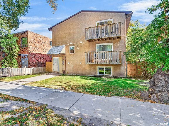 2nd image of 124 P Avenue S