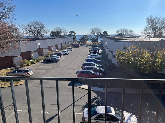 5th image of 234 West Walk
