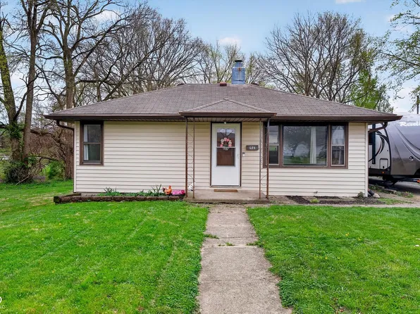 1961 Maple Ave, Noblesville, IN 46060