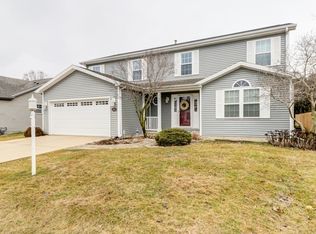 502 E Tomaras Ave, Savoy, IL 61874