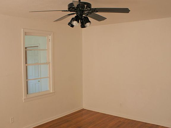 5th image of 5353 Fremont St