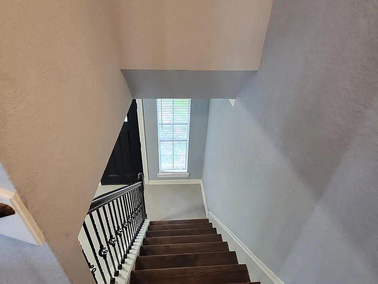731 Heathgate Dr — Photo 36
