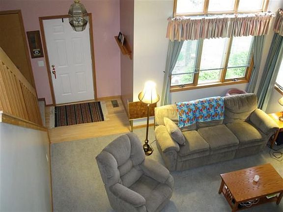 5th image of 8878 Meadow Farm Dr