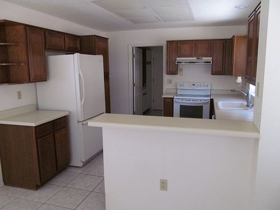 3rd image of 9044 Marble Dr