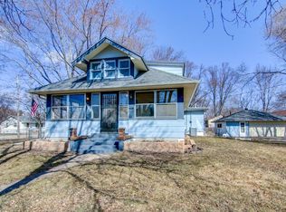 1903 4th St, White Bear Lake, MN 55110