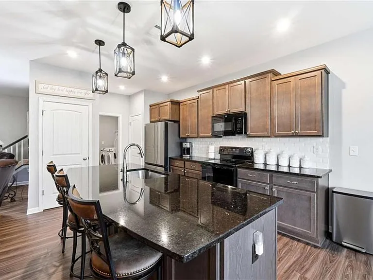 24 Aspen Way — Photo 6