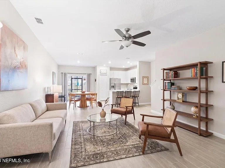 35 Carmella Ct — Photo 1