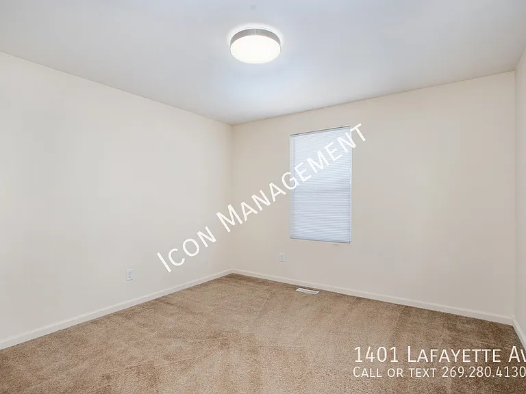 1401 Lafayette Ave — Photo 13