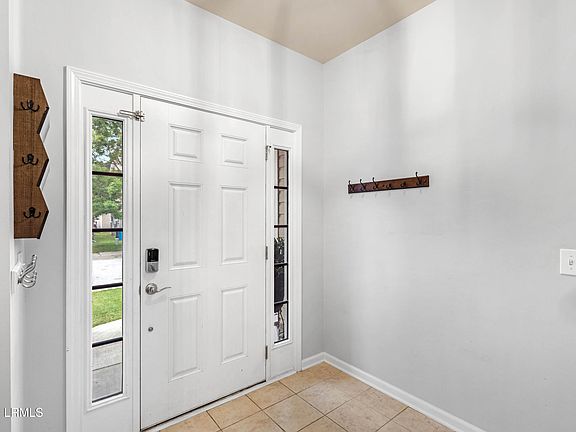 5th image of 109 Patriot Court