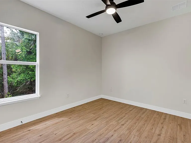 18399 Hillsborough Blvd #18399 — Photo 37