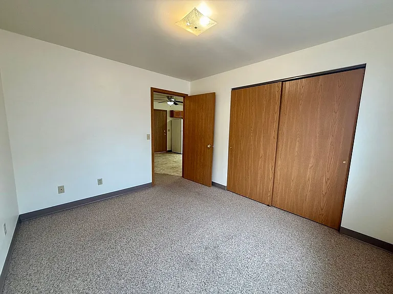 3116 Wilson Ave — Photo 8