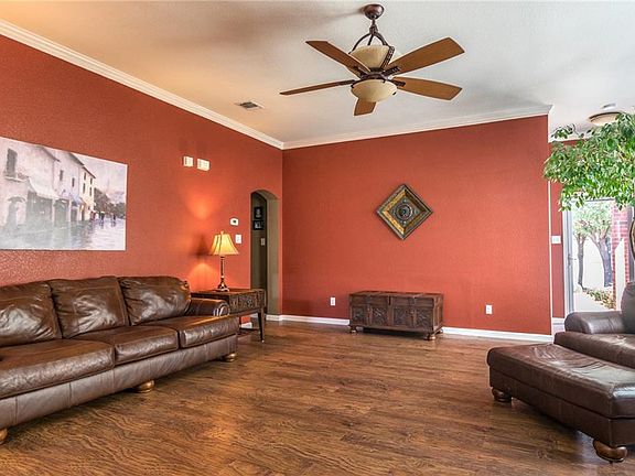 5th image of 8725 Gaines Dr