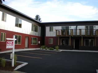 8040 N Ivanhoe St APT 6, Portland, OR 97203