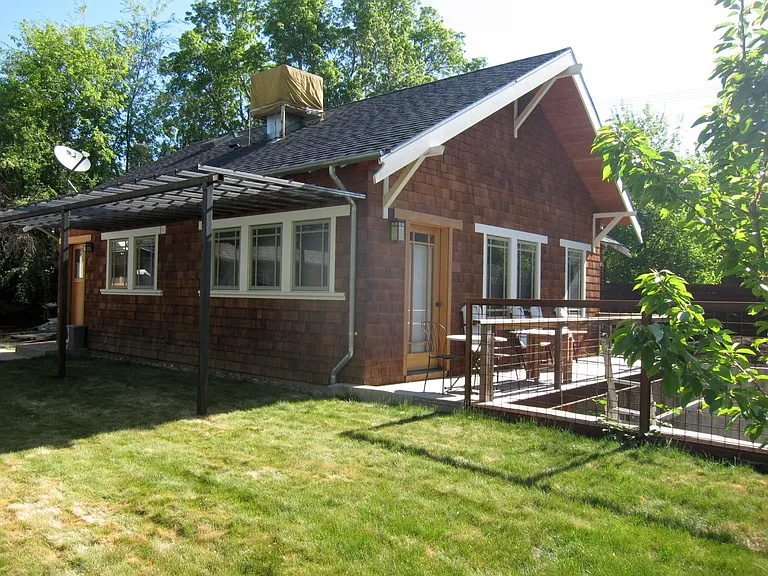 175 N O St — Photo 3