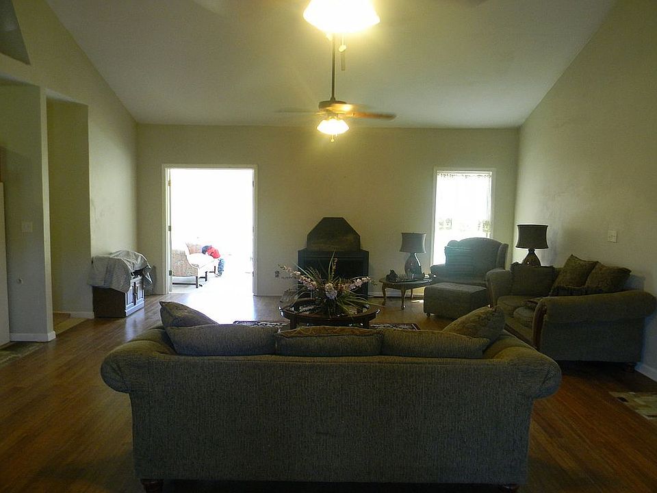 Den East to Sun Room