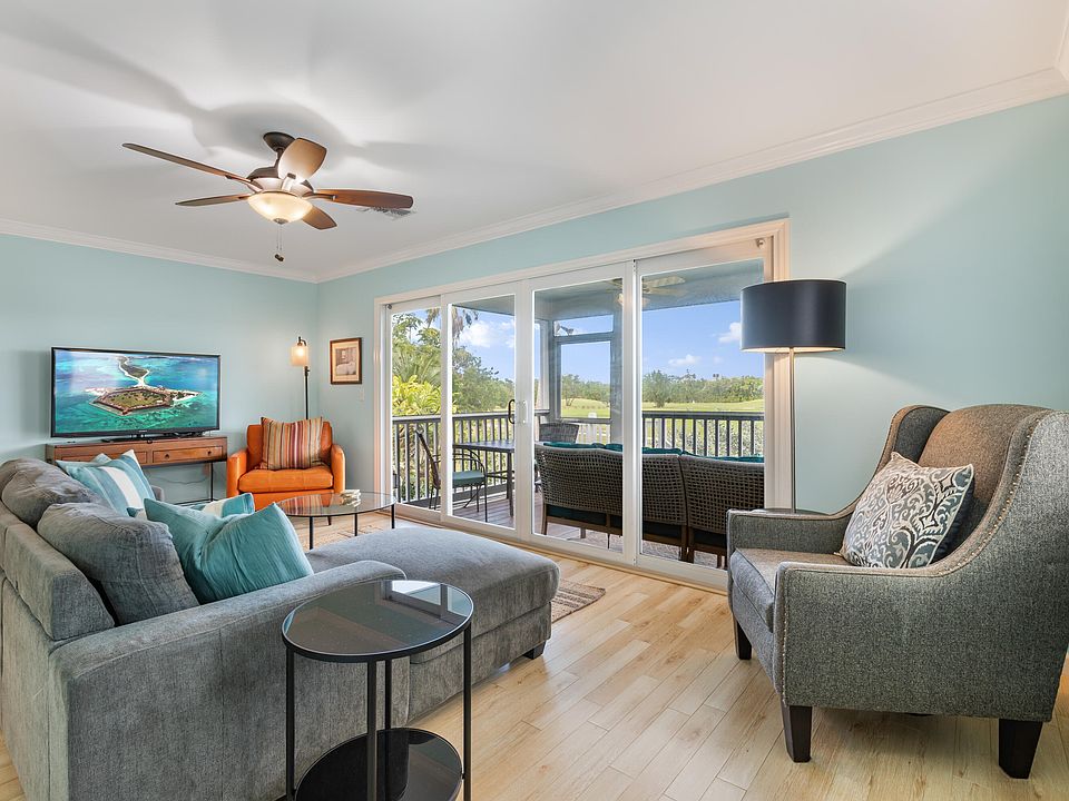 2nd image of 129 Golf Club Dr