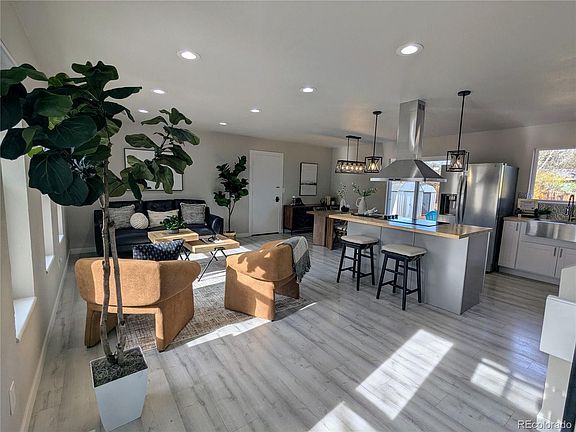 5th image of 3069 W 134th Place