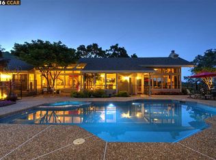 3299 Green Hills Dr, Lafayette, CA 94549