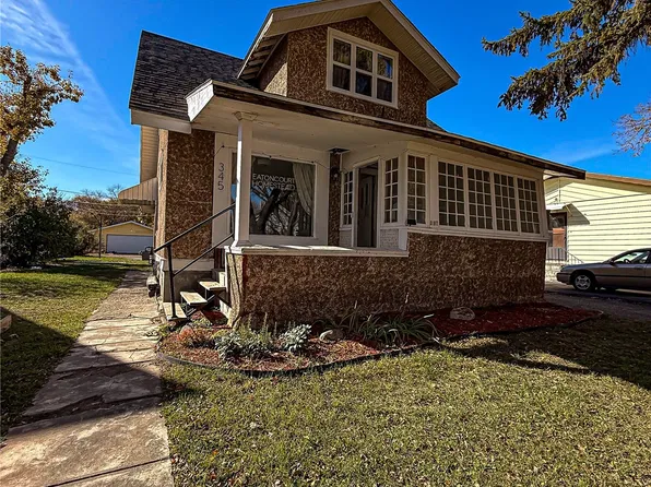 345 2nd Street W, Shaunavon, SK S0N 2M0