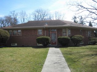 18535 Lyn Ct, Homewood, IL 60430