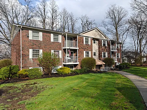 10760 Ravenna Rd #202 Photo 1